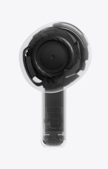 Detalle del micrófono de los AirPods 5